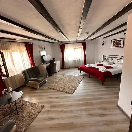 Hotel Hanul Voievozilor Targoviste Rasvadu de Sus